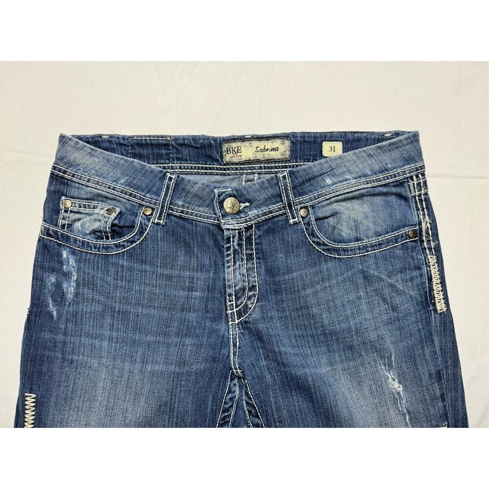 BKE Sabrina Women's Distressed Raw Hem Crop Jeans - Size 31x23.5 - Picture 5 of 8